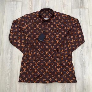 Louis Vuitton Men Nwt Casual Button Down Shirt